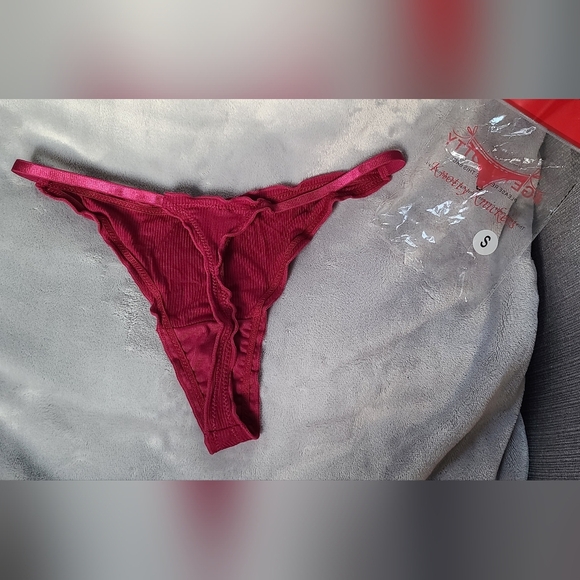 NEW Knotty Knickers Thong size S - Picture 2 of 5